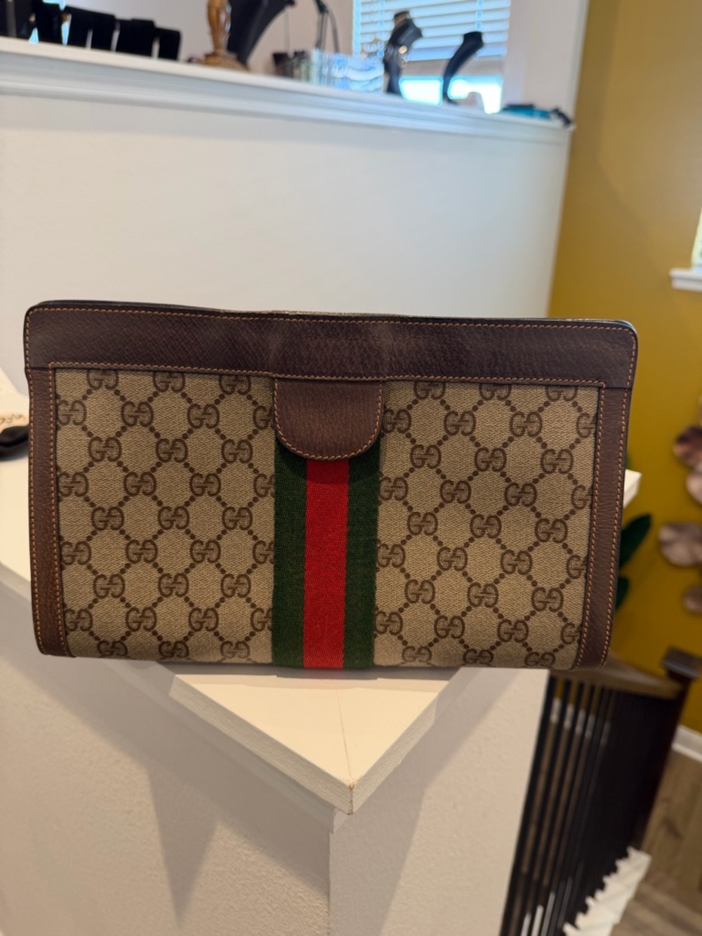 Authentic Gucci Clutch Preloved In Great Condition!
